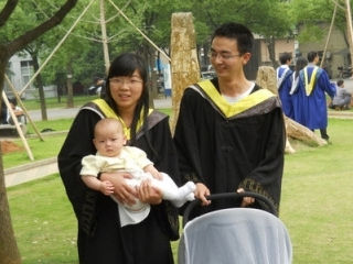 现在大学流行结婚生子